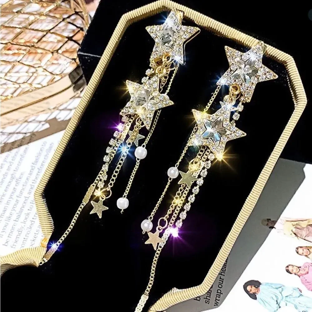 ✨ New stunning & unique sparkling celestial dangle earrings ✨